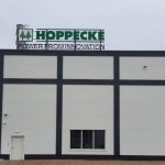 Litery 3d przy autostradzie