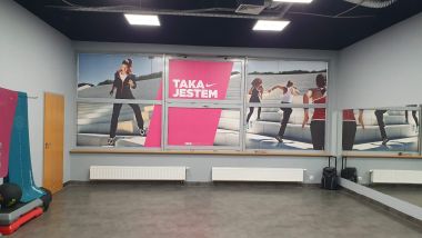 Oklejanie Szyb i Witryn Poznań