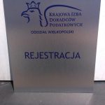 Tabliczka przydrzwiowa ze szczotkowanego aluminium